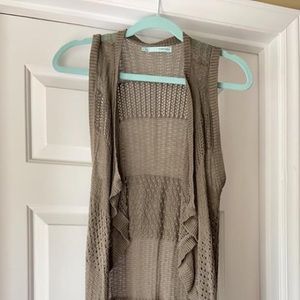 Maurices long accent piece